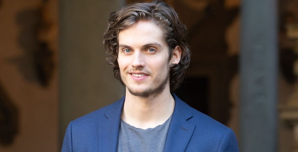 Daniel Sharman