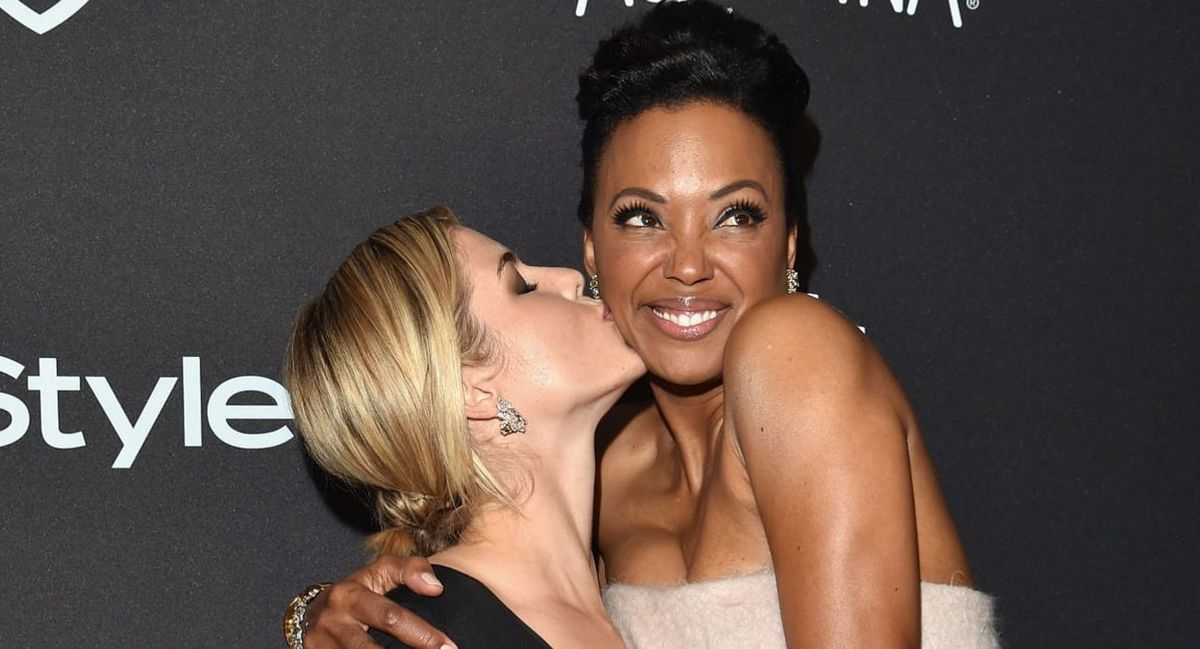 Emily Bett Rickards and Aisha Tyler