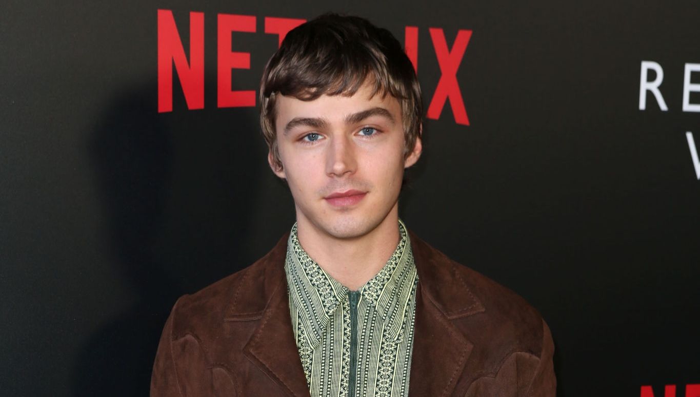 Miles Heizer