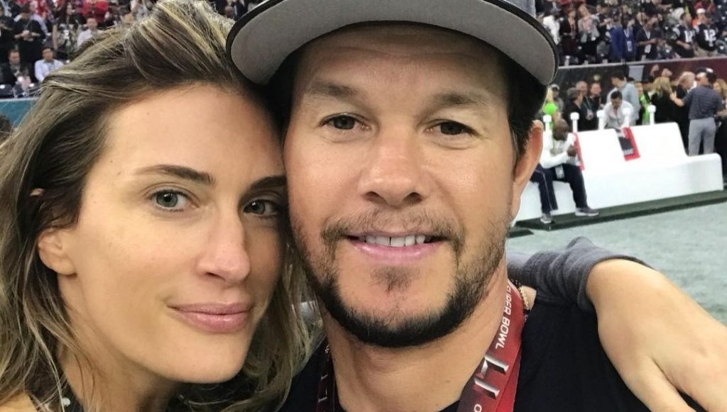 Rhea Durham and Mark Wahlberg 